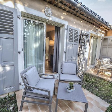 Hotel La Tour Carree - Grasse Sud à Peymeinade Extérieur photo