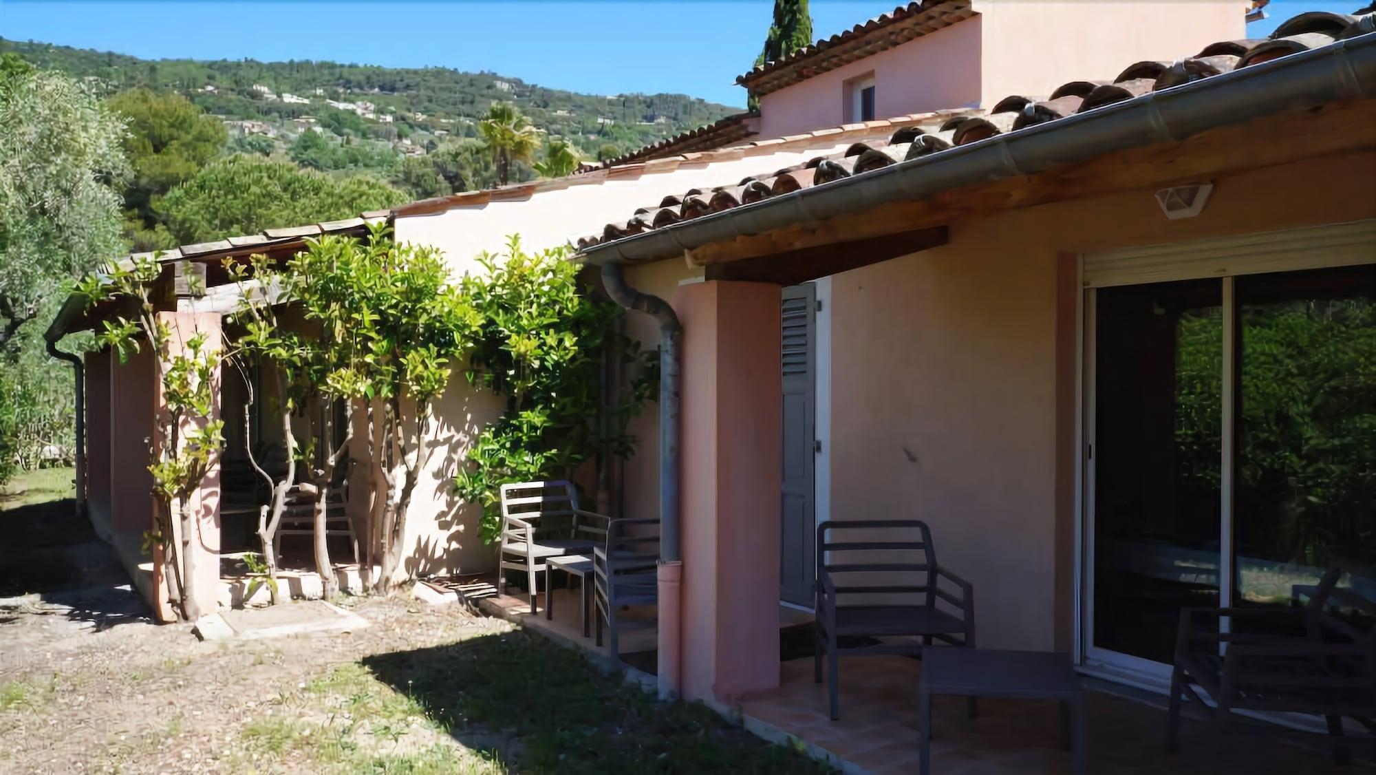 Hotel La Tour Carree - Grasse Sud à Peymeinade Extérieur photo