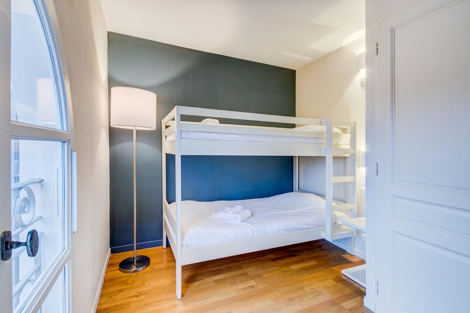 Hotel La Tour Carree - Grasse Sud à Peymeinade Extérieur photo